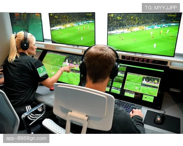 手球判罚标准为何总变？裁判与VAR到底怎么看规则差异