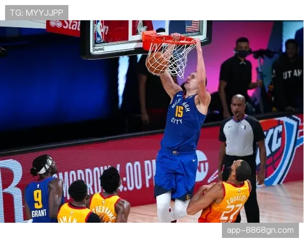 奥拉朱旺篮下多样单打提升得分效率明显超过当代内线