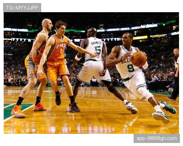 朗多挡拆串联为内线拉开节奏，助攻占比回升